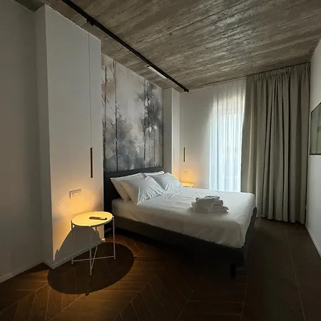 Elegant Bike&moto Haven * Gavardo