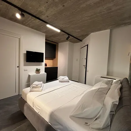 Elegant Bike&moto Haven Gavardo